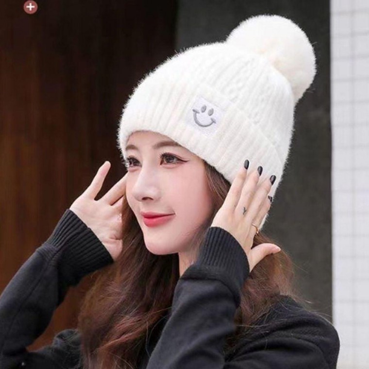 여성 방울 비니 캡 스마일 털모자 겨울 벙거지