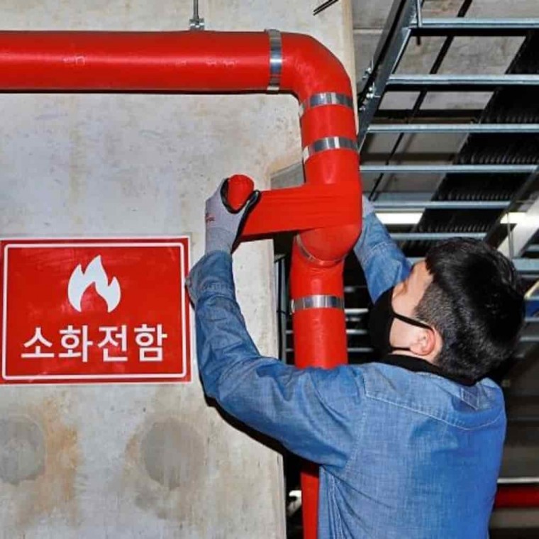 보온테이프 적색 배관용테이프 보온재테이프 배관보온재 에어컨보온테이프