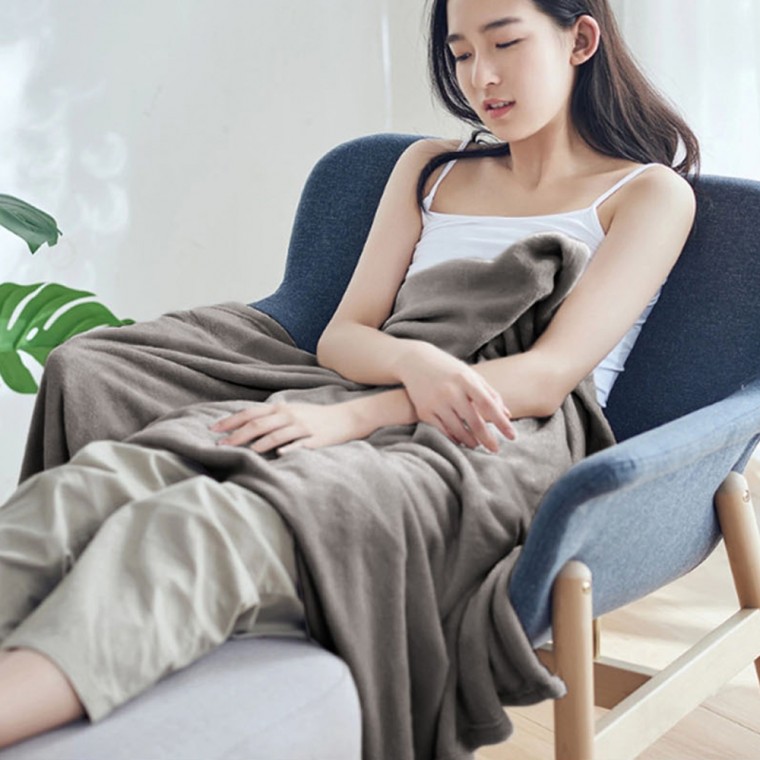 두꺼운 군용 대형 모포 밍크 담요 할머니 캠핑 차박 집순이 극세사 블랑캣 밍크 모포 이불
